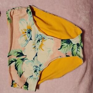 EUC Aerie Hi-Rise Bikini Bottoms 👽